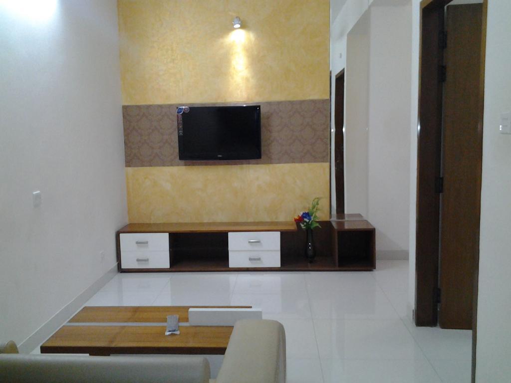 Naas Serviced Apartments Dakka Kültér fotó
